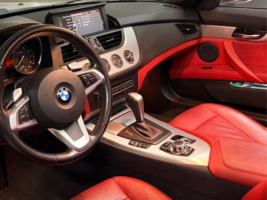 BMW-Z4-2.5 I6 GASOLINA SDRIVE23I AUTOMÁTICO BMW-Z4-2011