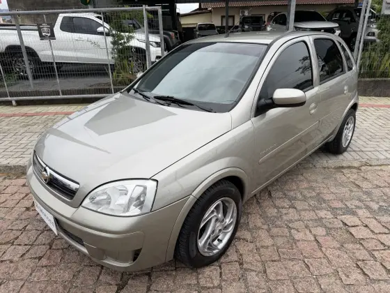 CHEVROLET CORSA 1.4 MPFI PREMIUM 8V FLEX 4P MANUAL