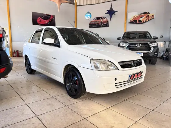 CHEVROLET CORSA 1.4 MPFI PREMIUM SEDAN 8V FLEX 4P MANUAL
