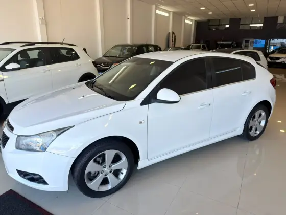 CHEVROLET CRUZE 1.8 LT SPORT6 16V FLEX 4P AUTOMÁTICO