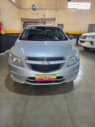 CHEVROLET ONIX 1.0 MPFI LT 8V FLEX 4P MANUAL