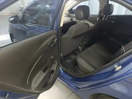 CHEVROLET-ONIX-1.0 MPFI LT 8V FLEX 4P MANUAL CHEVROLET-ONIX-2018
