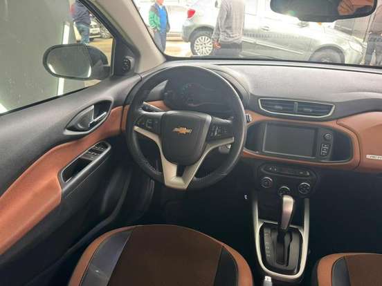CHEVROLET-ONIX-2017