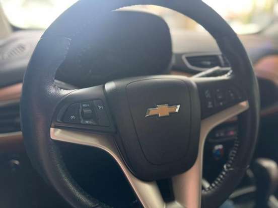 CHEVROLET-ONIX-2017