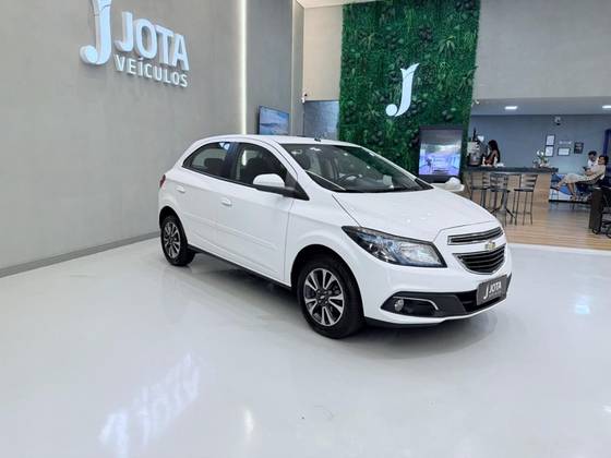 CHEVROLET ONIX 1.4 MPFI LTZ 8V FLEX 4P AUTOMÁTICO