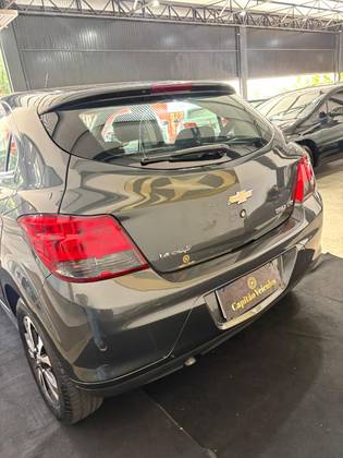 CHEVROLET ONIX 1.4 MPFI LTZ 8V FLEX 4P MANUAL