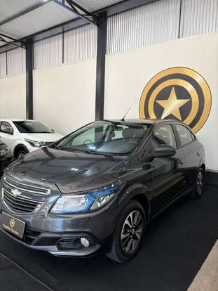 CHEVROLET-ONIX-2015