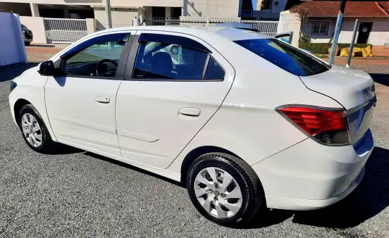 CHEVROLET-PRISMA-2016