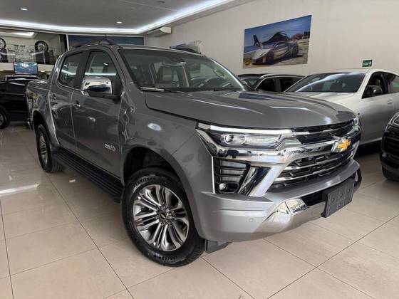 CHEVROLET S10 2.8 16V TURBO DIESEL HIGH COUNTRY CD 4X4 AUTOMÁTICO