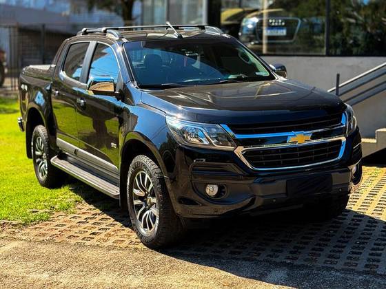 CHEVROLET S10 2.8 HIGH COUNTRY 4X4 CD 16V TURBO DIESEL 4P AUTOMÁTICO