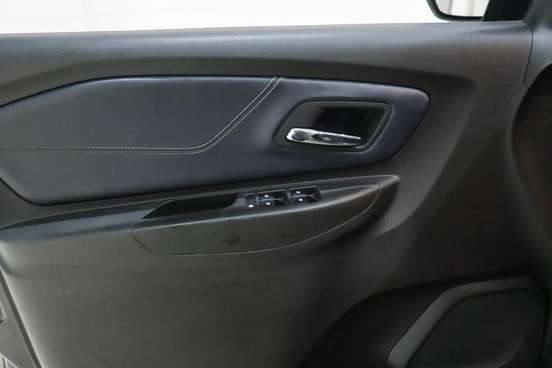 CHEVROLET-SPIN-1.8 PREMIER 8V FLEX 4P AUTOMÁTICO CHEVROLET-SPIN-2023