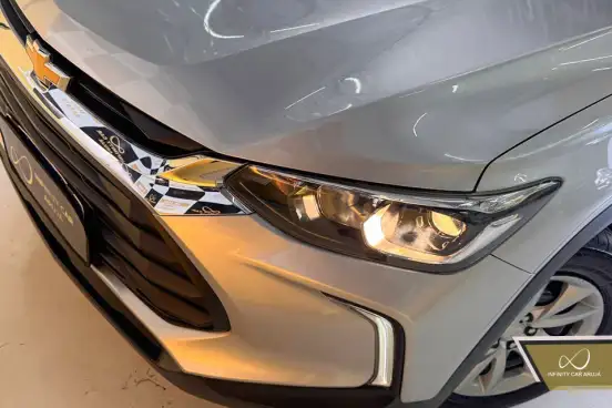 CHEVROLET-TRACKER-2021