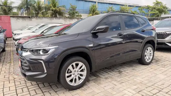 CHEVROLET-TRACKER-2024