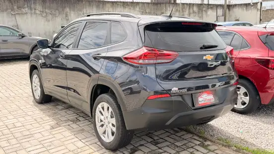 CHEVROLET-TRACKER-2024
