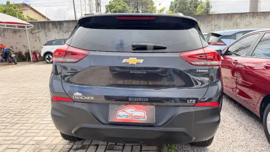 CHEVROLET-TRACKER-2024