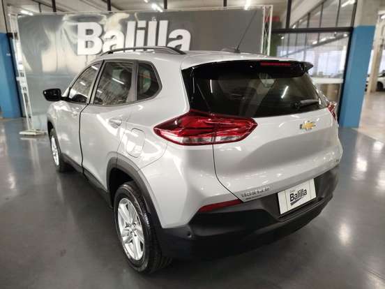 CHEVROLET-TRACKER-2021