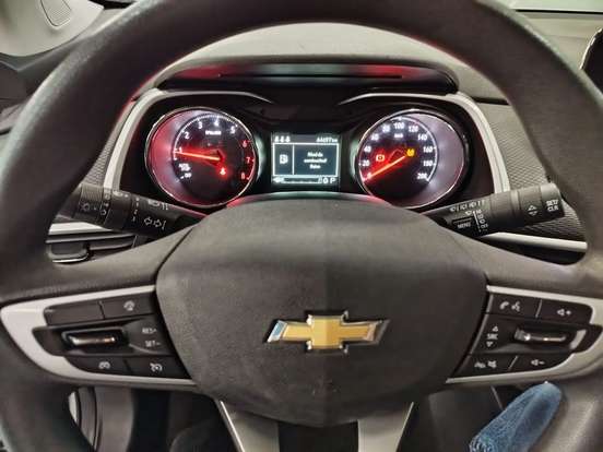 CHEVROLET-TRACKER-2021