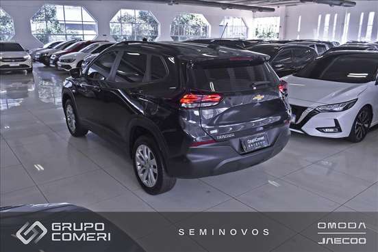 CHEVROLET-TRACKER-2024