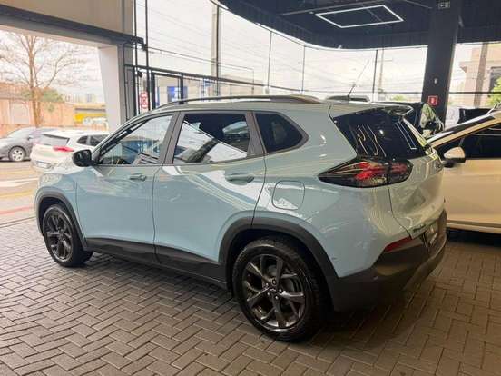 CHEVROLET-TRACKER-2025