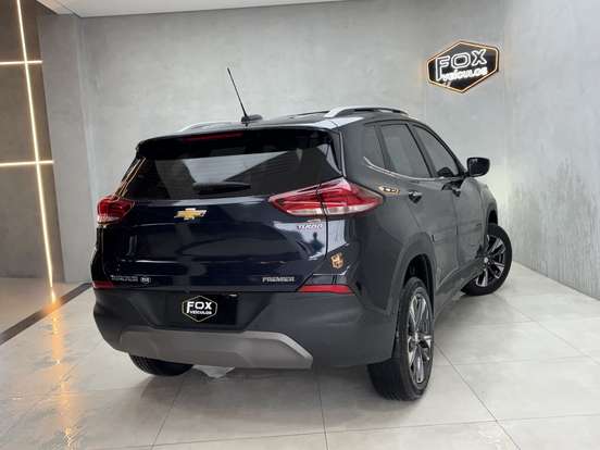 CHEVROLET-TRACKER-2023