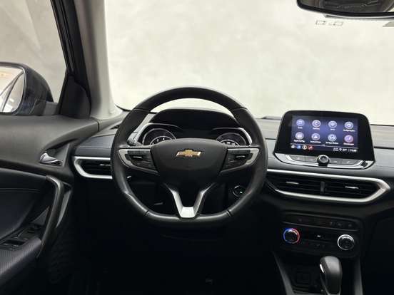 CHEVROLET-TRACKER-2023