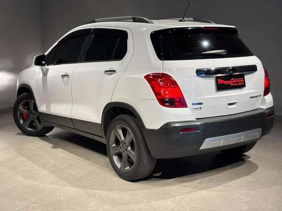 CHEVROLET-TRACKER-2014