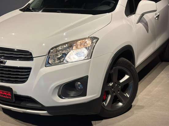CHEVROLET-TRACKER-2014