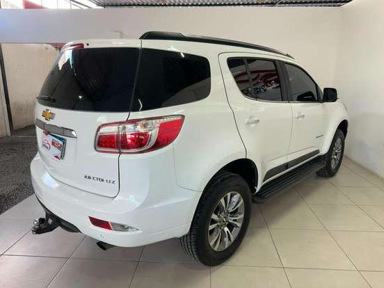 CHEVROLET-TRAILBLAZER-2.8 LTZ 4X4 16V TURBO DIESEL 4P AUTOMÁTICO CHEVROLET-TRAILBLAZER-2017