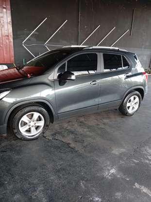 CHEVROLET-TRACKER-2019