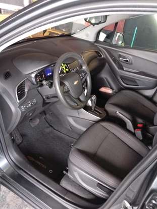 CHEVROLET-TRACKER-2019