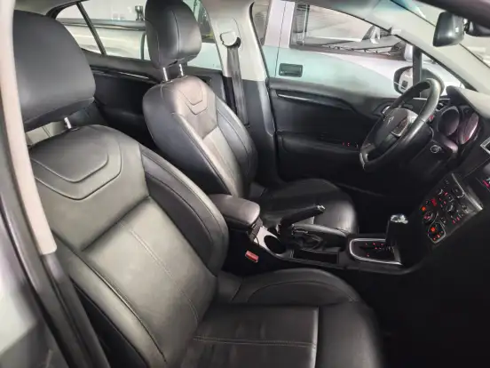 CITROËN-C4 LOUNGE-1.6 EXCLUSIVE 16V TURBO GASOLINA 4P AUTOMÁTICO CITROËN-C4 LOUNGE-2013