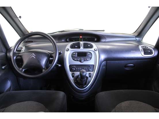 CITROËN-XSARA PICASSO-2011