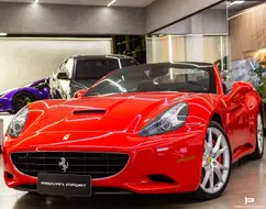 FERRARI CALIFORNIA 4.3 V8 GASOLINA F1-DCT FERRARI CALIFORNIA 4.3 V8 GASOLINA F1-DCT