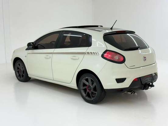 FIAT-BRAVO-1.8 SPORTING 16V FLEX 4P AUTOMATIZADO FIAT-BRAVO-2016
