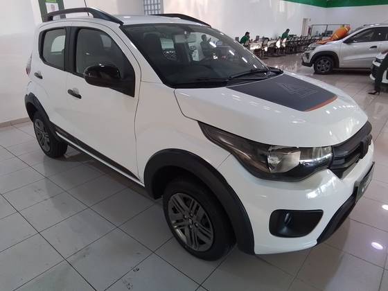 FIAT MOBI 1.0 FIREFLY FLEX TREKKING MANUAL