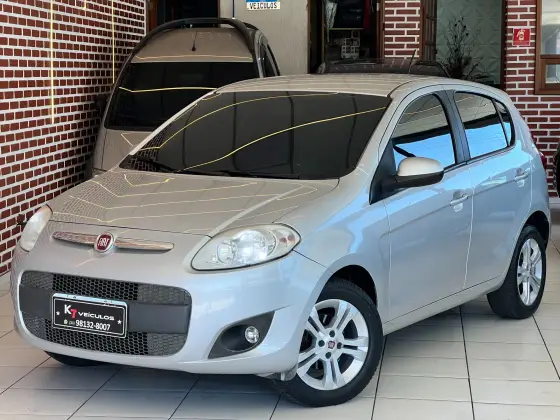 FIAT PALIO 1.4 MPI ATTRACTIVE 8V FLEX 4P MANUAL