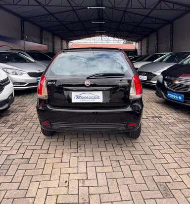 FIAT-PALIO-2010