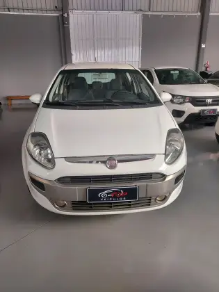 FIAT PUNTO 1.6 ESSENCE 16V FLEX 4P AUTOMATIZADO