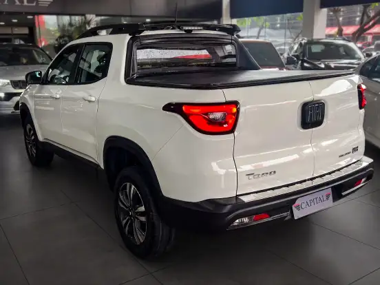 FIAT-TORO-1.3 TURBO 270 FLEX FREEDOM AT6 FIAT-TORO-2025