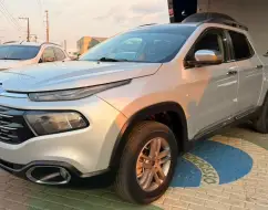 FIAT TORO 1.8 16V EVO FLEX FREEDOM AT6 FIAT TORO 1.8 16V EVO FLEX FREEDOM AT6