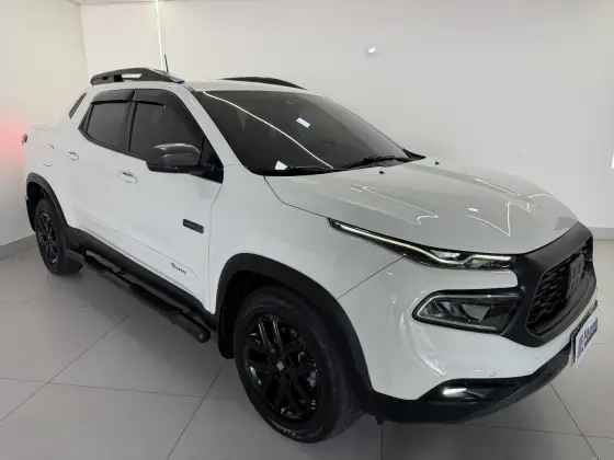 FIAT TORO 2.0 16V TURBO DIESEL ULTRA 4WD AT9