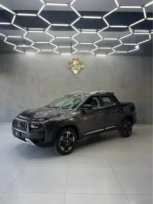 FIAT TORO 2.2 TURBO DIESEL VOLCANO 4WD AT9