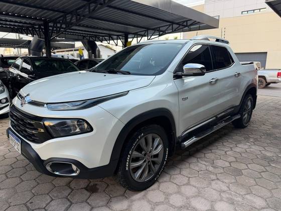 FIAT TORO 2.0 16V TURBO DIESEL RANCH 4WD AT9
