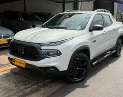 FIAT TORO 2.0 16V TURBO DIESEL ULTRA 4WD AT9 FIAT TORO 2.0 16V TURBO DIESEL ULTRA 4WD AT9