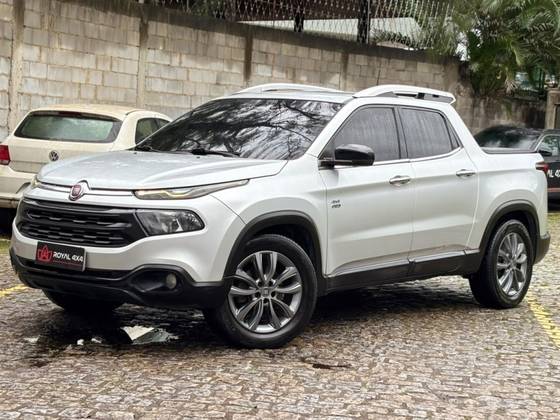 FIAT TORO 2.0 16V TURBO DIESEL VOLCANO 4WD AT9