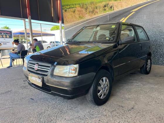 FIAT UNO 1.0 EVO VIVACE 8V FLEX 4P MANUAL