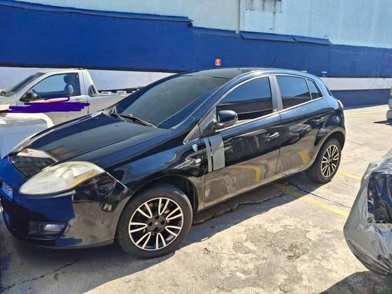 FIAT BRAVO 1.8 ESSENCE 16V FLEX 4P AUTOMATIZADO