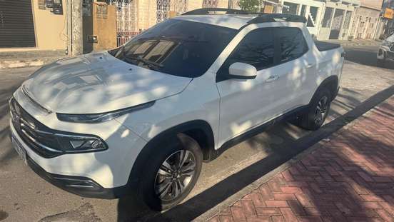 FIAT-TORO-2023