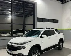 FIAT TORO 2.0 16V TURBO DIESEL FREEDOM 4WD AT9 FIAT TORO 2.0 16V TURBO DIESEL FREEDOM 4WD AT9