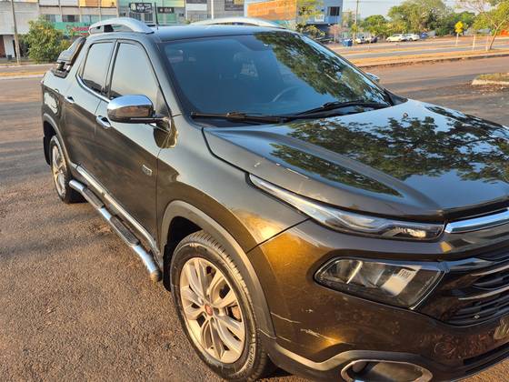 FIAT TORO 2.0 16V TURBO DIESEL RANCH 4WD AT9